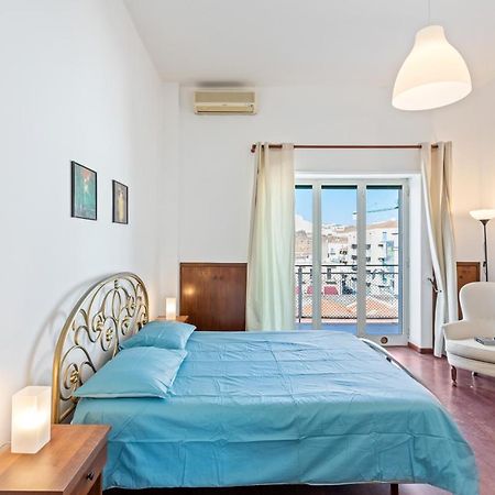 Liberta Frame Apartment With Terrace And Etna View Catania Ngoại thất bức ảnh