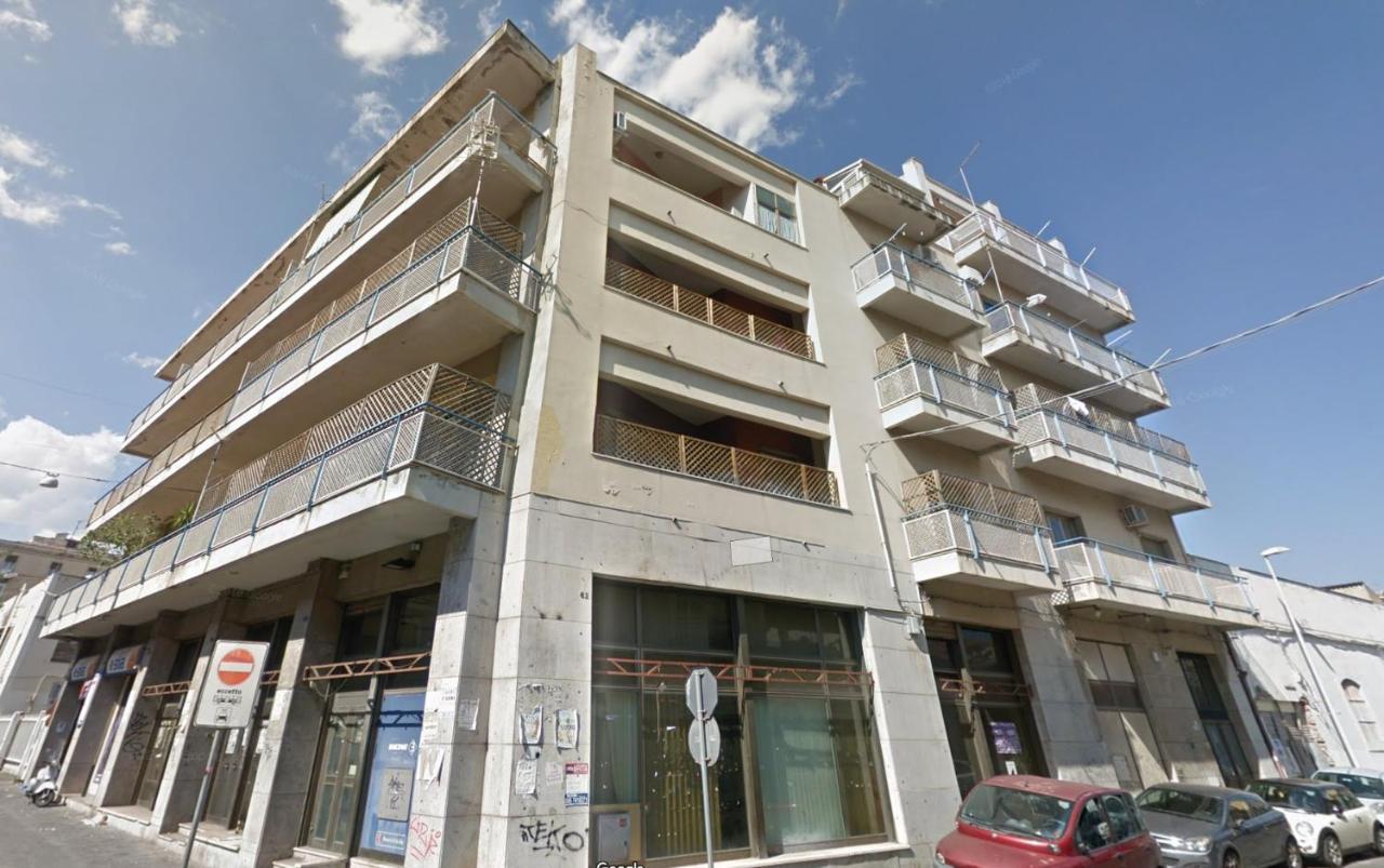 Liberta Frame Apartment With Terrace And Etna View Catania Ngoại thất bức ảnh