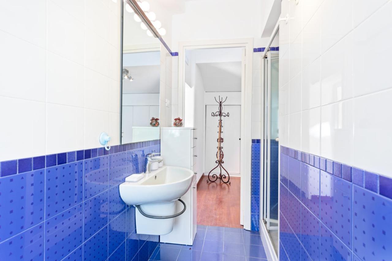 Liberta Frame Apartment With Terrace And Etna View Catania Ngoại thất bức ảnh